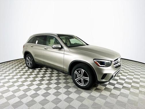 2022 Mercedes-Benz GLC 300