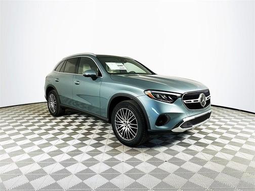 2026 Mercedes-Benz GLC 300 Base