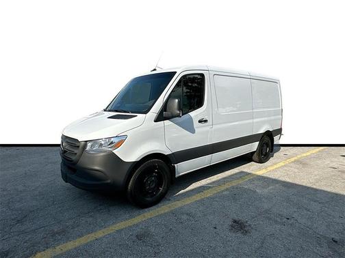 2025 Mercedes-Benz Sprinter 2500 Standard Roof