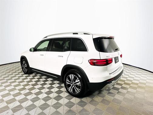 2025 Mercedes-Benz GLB 250 Base