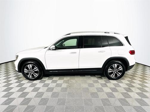 2025 Mercedes-Benz GLB 250 Base