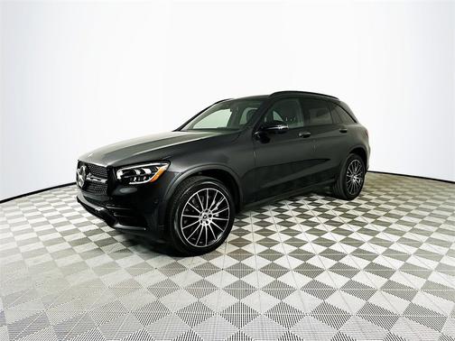 2022 Mercedes-Benz GLC 300