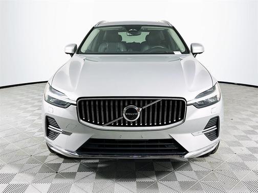 2022 Volvo XC60 B5 Inscription