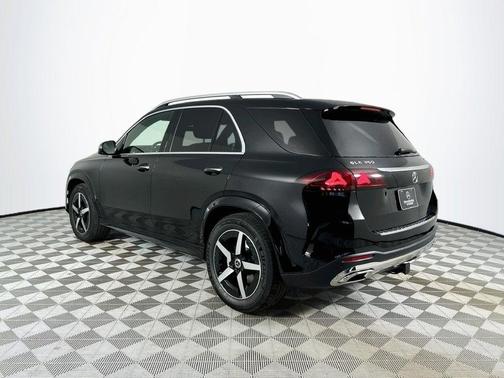 Obsidian Black 2027 Mercedes-Benz GLE 350