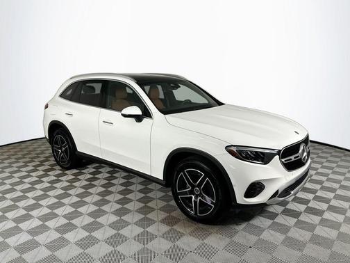 Polar White 2026 Mercedes-Benz GLC 300 Base 4MATIC