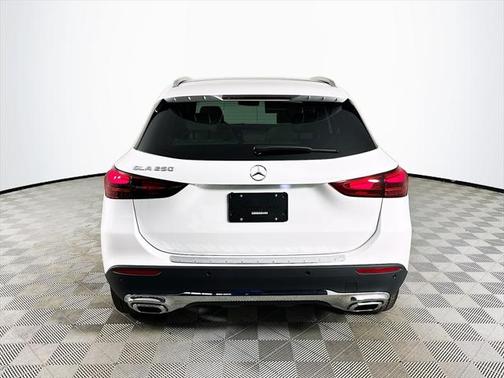 2025 Mercedes-Benz GLA 250 Base