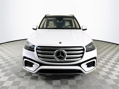 2026 Mercedes-Benz GLS 450 