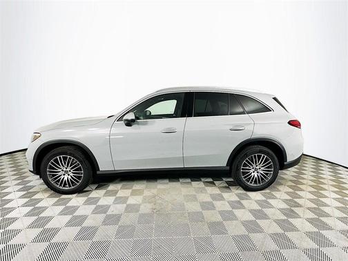 2026 Mercedes-Benz GLC 300 Base 4MATIC