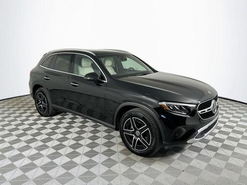 2026 Mercedes-Benz GLC 300 Base 4MATIC
