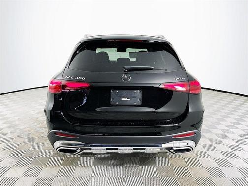 2025 Mercedes-Benz GLC 300 Base 4MATIC