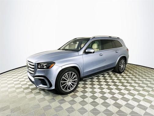 2026 Mercedes-Benz GLS 580 