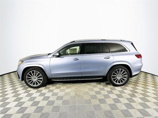 2026 Mercedes-Benz GLS 580 