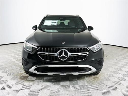 2025 Mercedes-Benz GLC 300 4MATIC