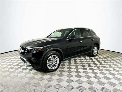 2025 Mercedes-Benz GLC 300 4MATIC