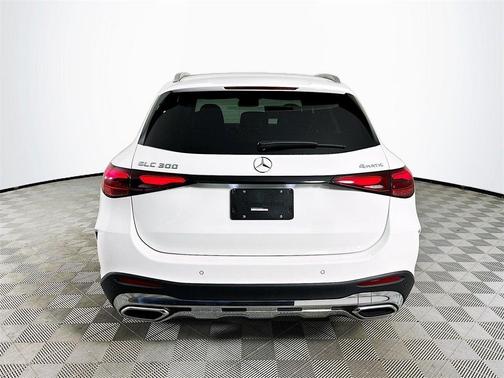2025 Mercedes-Benz GLC 300 Base 4MATIC