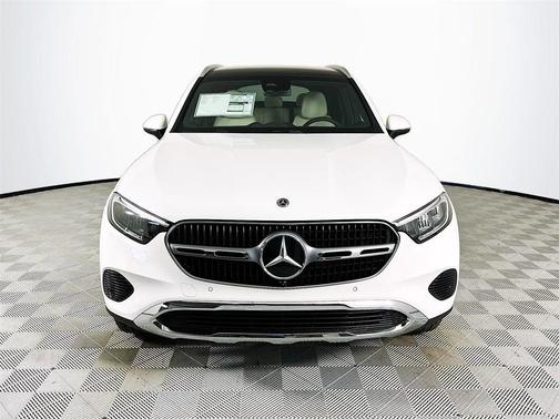 2026 Mercedes-Benz GLC 350e 