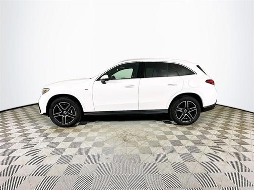 2025 Mercedes-Benz GLC 350e Base 4MATIC