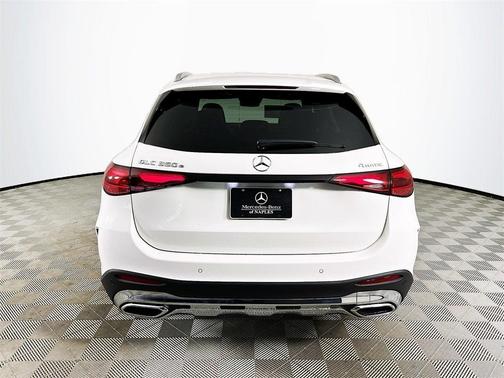 2025 Mercedes-Benz GLC 350e Base 4MATIC