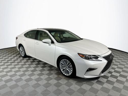 White Pearl 2018 Lexus ES 350 Base