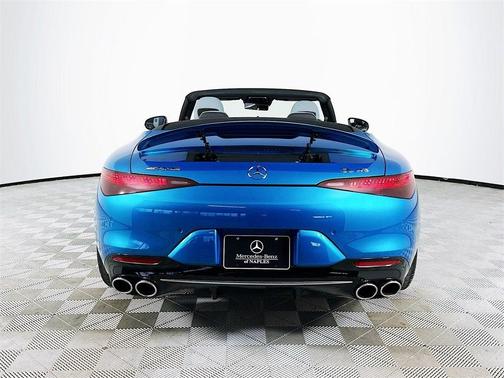 2023 Mercedes-Benz AMG SL 43 Base