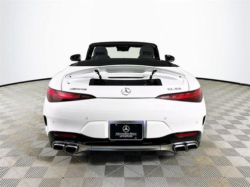 2022 Mercedes-Benz AMG SL 63 Base