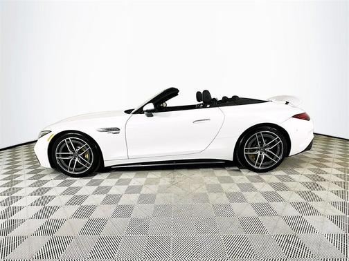 2022 Mercedes-Benz AMG SL 63 Base