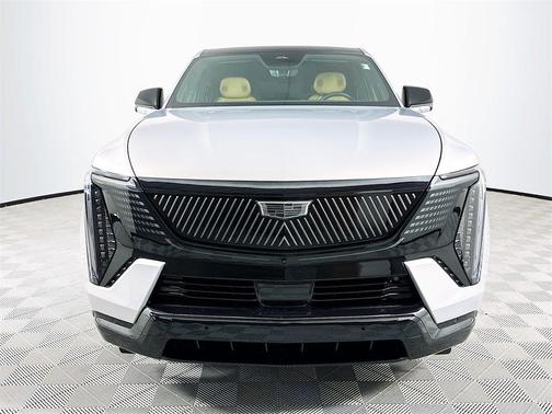 2025 Cadillac Escalade IQ Sport 2