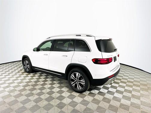 2025 Mercedes-Benz GLB 250 Base