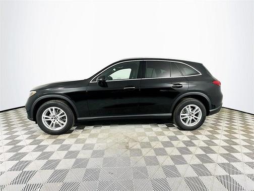 2025 Mercedes-Benz GLC 300 Base 4MATIC