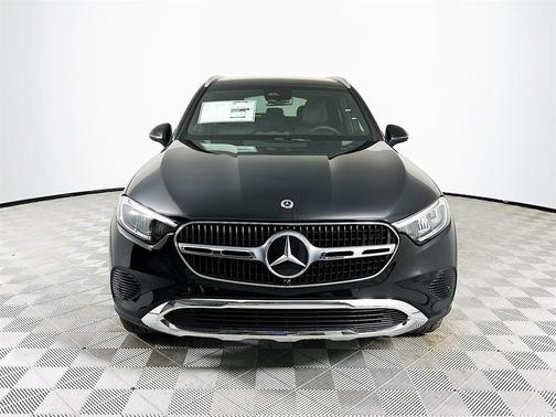 2025 Mercedes-Benz GLC 300 Base 4MATIC