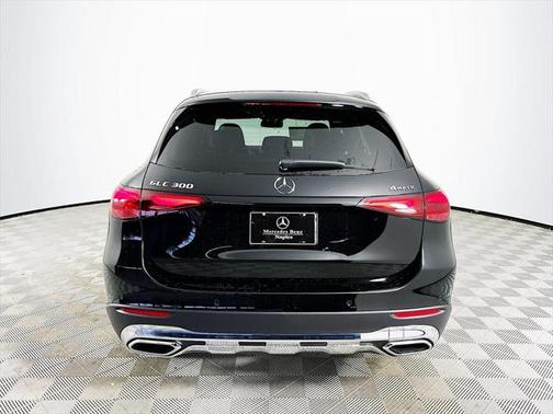 2025 Mercedes-Benz GLC 300 4MATIC