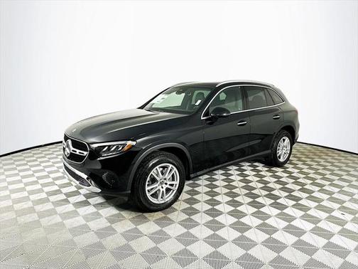 2025 Mercedes-Benz GLC 300 4MATIC