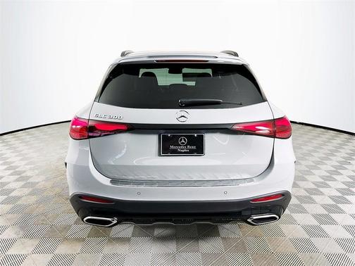 2025 Mercedes-Benz GLC 300 Base