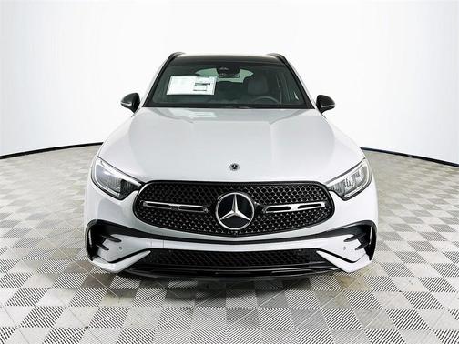2025 Mercedes-Benz GLC 300 Base