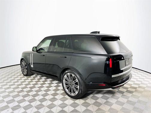 2023 Land Rover Range Rover Autobiography