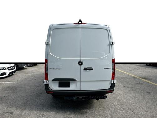 2025 Mercedes-Benz Sprinter 2500 Standard Roof