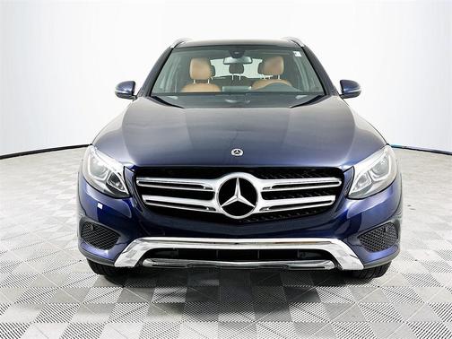 2018 Mercedes-Benz GLC 300 Base 4MATIC