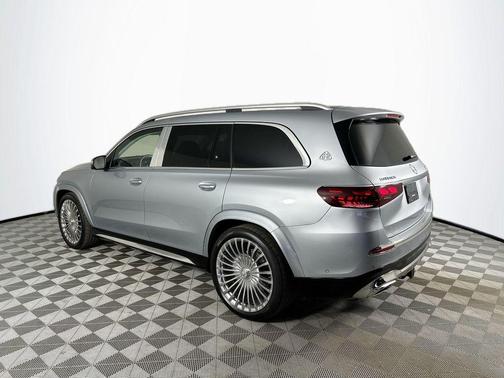 2026 Mercedes-Benz Maybach GLS 600 4MATIC
