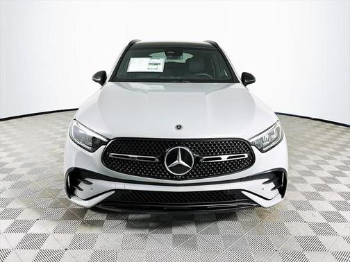 2025 Mercedes-Benz GLC 300 Base