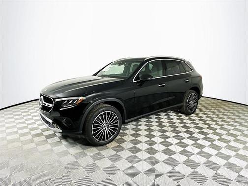 2025 Mercedes-Benz GLC 300 Base