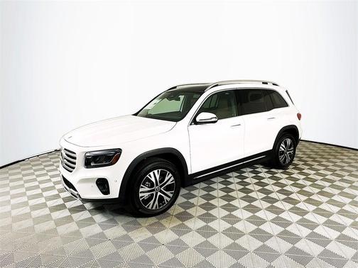 2026 Mercedes-Benz GLB 250 Base 4MATIC