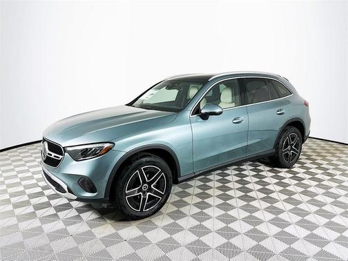 2026 Mercedes-Benz GLC 300 Base 4MATIC