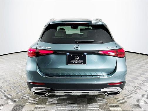 2026 Mercedes-Benz GLC 300 Base 4MATIC