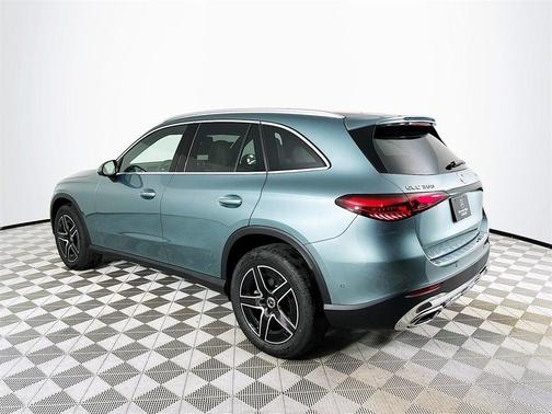 2026 Mercedes-Benz GLC 300 Base 4MATIC