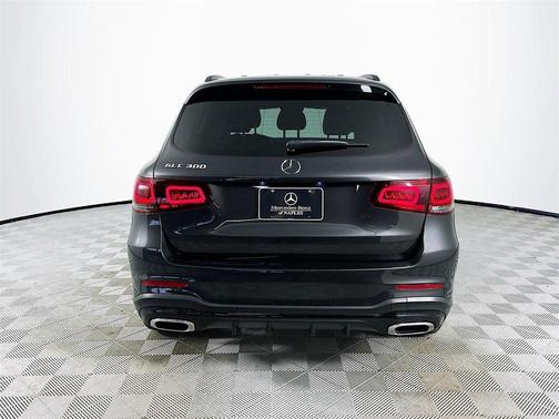 2022 Mercedes-Benz GLC 300 Base