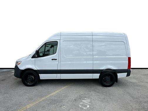 2026 Mercedes-Benz Sprinter 2500 Standard Roof