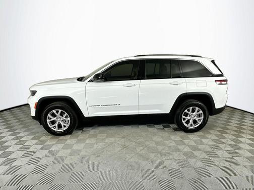 Bright White Clearcoat 2022 Jeep Grand Cherokee Limited