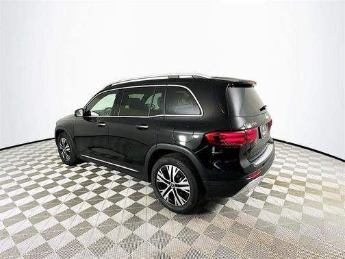 2026 Mercedes-Benz GLB 250 Base