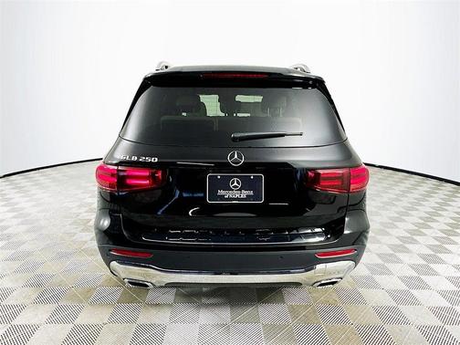 2026 Mercedes-Benz GLB 250 Base