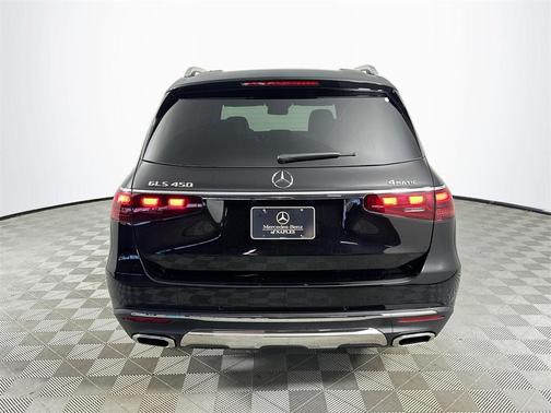 2026 Mercedes-Benz GLS 450 4MATIC